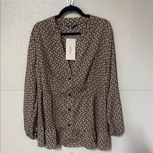 BloomChic Black and Brown Relaxed Puff Sleeve Top